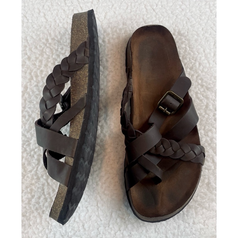 KOHL’S • Dark Brown Leather Strappy Criss-Cross Slide Sandals, 9 - Picture 11 of 16